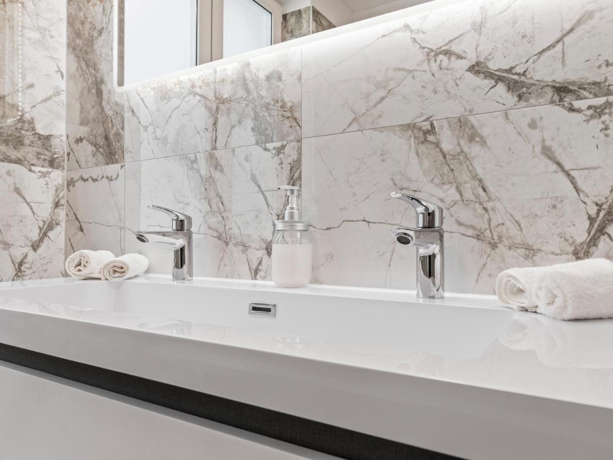 Sky9 Apartments Schoenbrunn Palace ウィーン エクステリア 写真